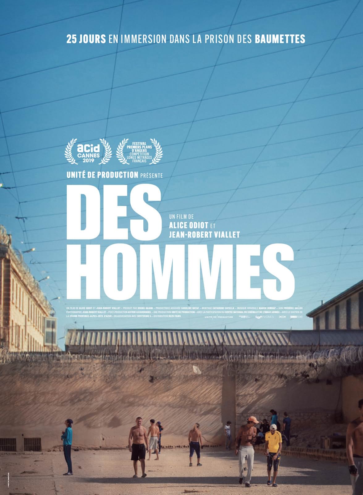     Des hommes